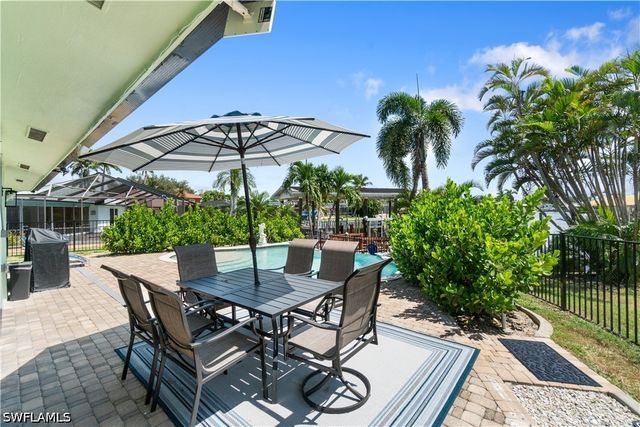 5161 Williams DR, Fort Myers Beach, FL 33931