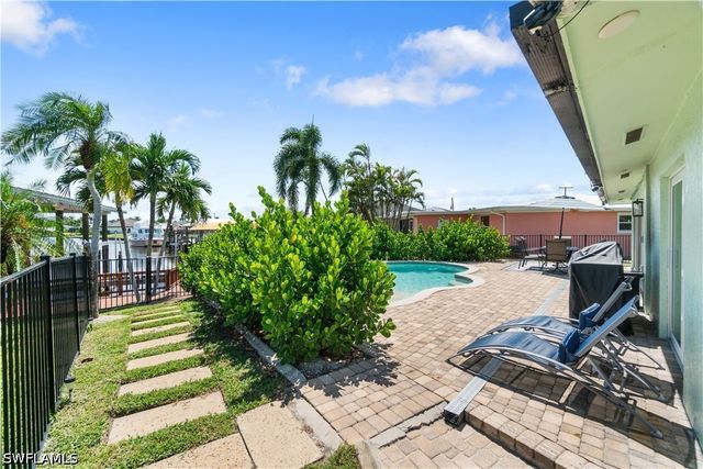 5161 Williams DR, Fort Myers Beach, FL 33931