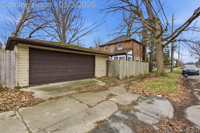 5810 Bishop Street, Detroit, MI 48224