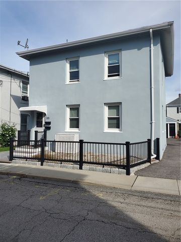 33 St. Elizabeth Street, Bristol, RI 02809