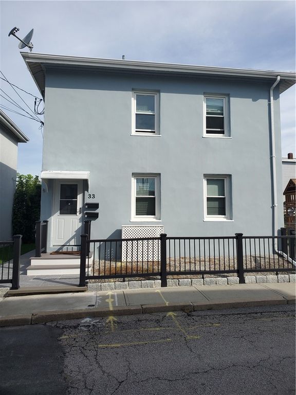 33 St. Elizabeth Street, Bristol, RI 02809
