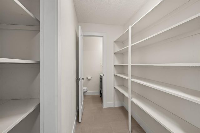 165 97TH AVENUE NE, St Petersburg, FL 33702