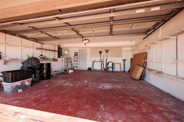 165 97TH AVENUE NE, St Petersburg, FL 33702