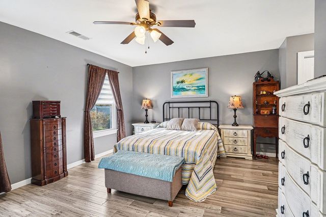 107 Spanish Oak Dr., Surfside Beach, SC 29575