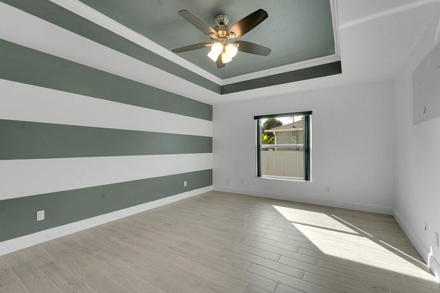 226 SW Starfish Avenue, Port St Lucie, FL 34984