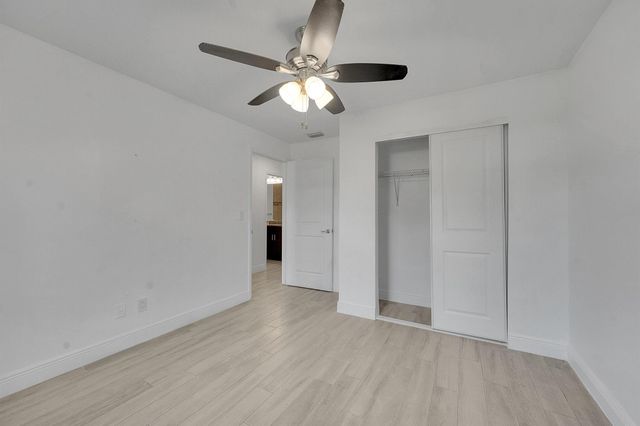 226 SW Starfish Avenue, Port St Lucie, FL 34984