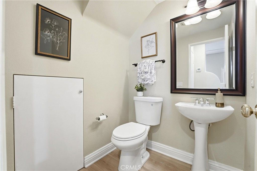 Image 23 of property listing at 41 Carlsbad Lane, Aliso Viejo, CA 92656
