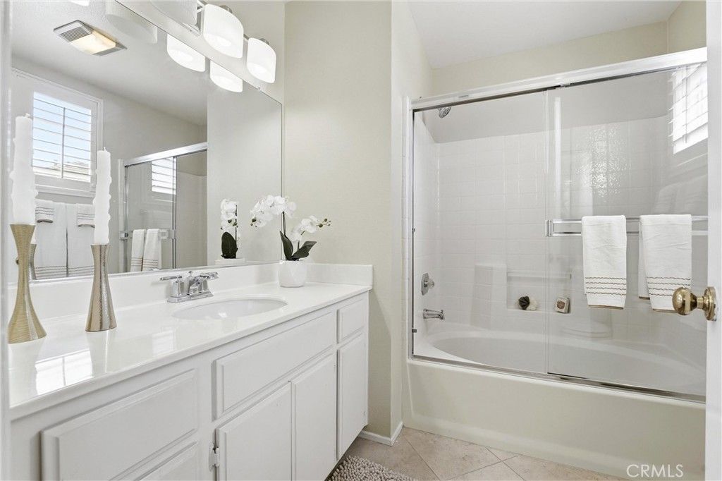 Image 37 of property listing at 41 Carlsbad Lane, Aliso Viejo, CA 92656