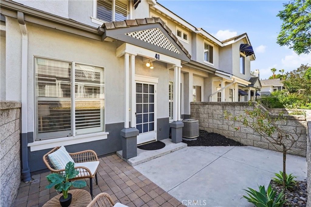 Image 7 of property listing at 41 Carlsbad Lane, Aliso Viejo, CA 92656