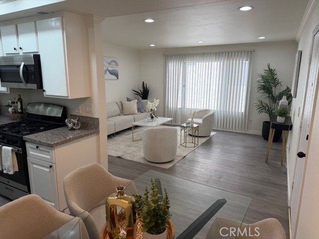 408 Burchett 5, Glendale, CA 91203