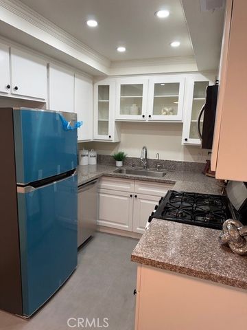 408 Burchett 5, Glendale, CA 91203