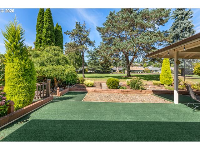 15655 Sw OLD ORCHARD Pl, Tigard, OR 97224