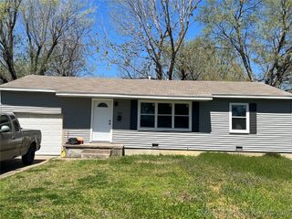 727 E 33rd Street N, Tulsa, OK 74106