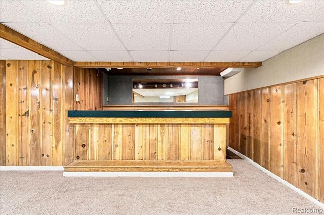 20691 Wedgewood Drive, Grosse Pointe, MI 48236