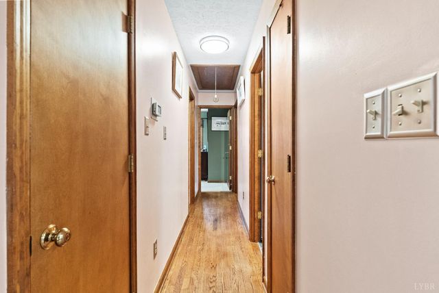 112 Hickory Way, Madison Heights, VA 24572