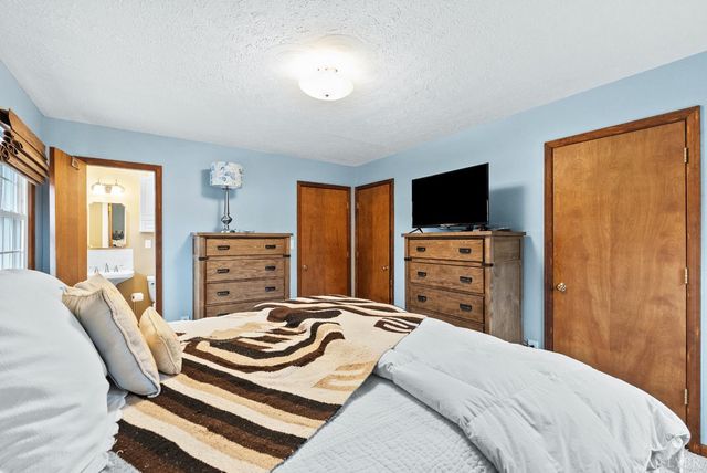 112 Hickory Way, Madison Heights, VA 24572