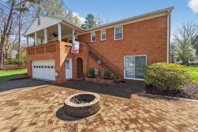 112 Hickory Way, Madison Heights, VA 24572