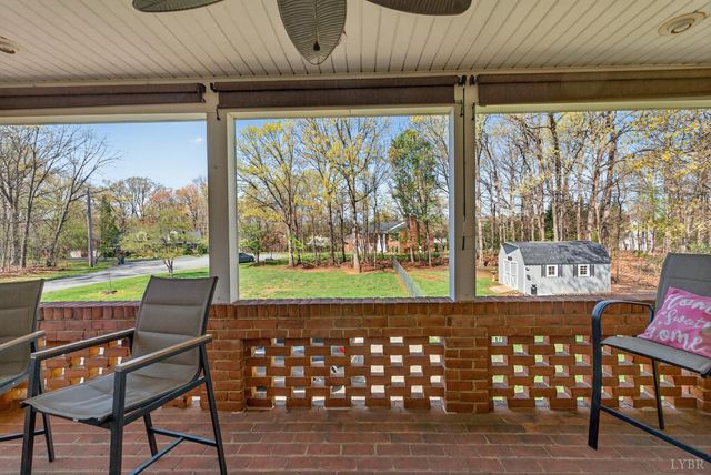 112 Hickory Way, Madison Heights, VA 24572