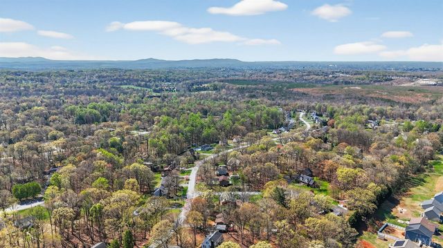 112 Hickory Way, Madison Heights, VA 24572