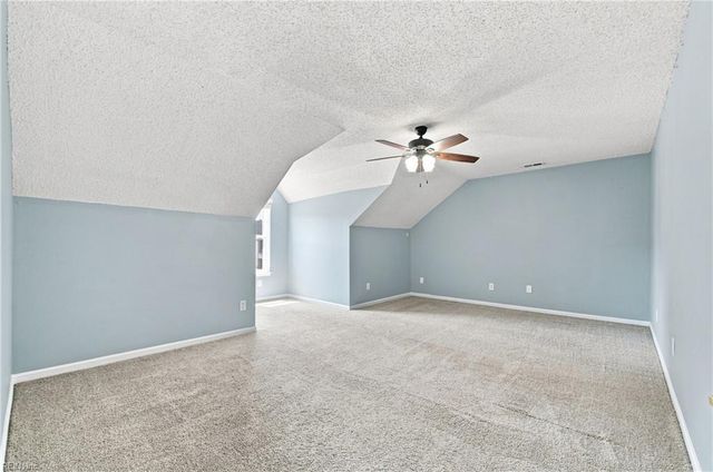 52 Locksley DR, Hampton, VA 23666