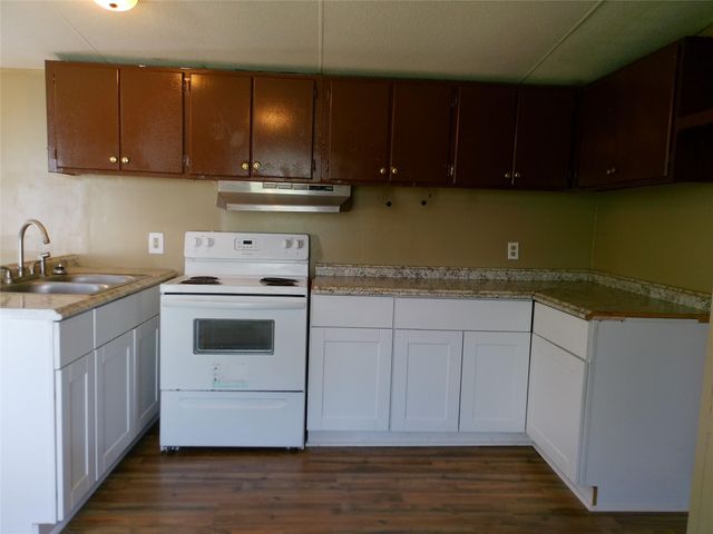 2501 Mcdonald Road, Oyster Creek, TX 77541