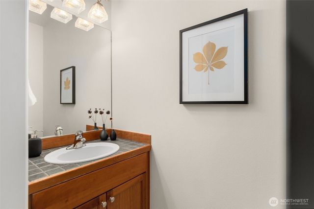 16101 SE 251st Street, Covington, WA 98042