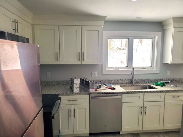 41 Easy St, Sudbury, MA 01776