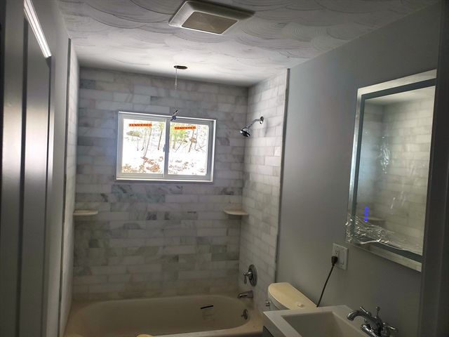 41 Easy St, Sudbury, MA 01776