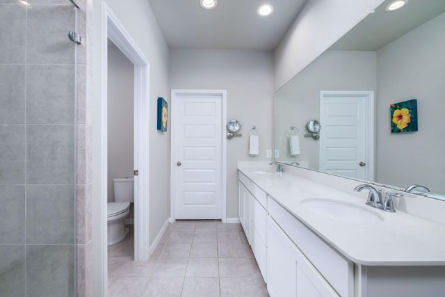 10002 Waving Grain Lane, Houston, TX 77080