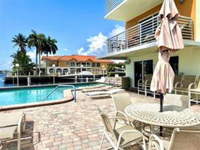 2900 NE 30th Street K9, Fort Lauderdale, FL 33306