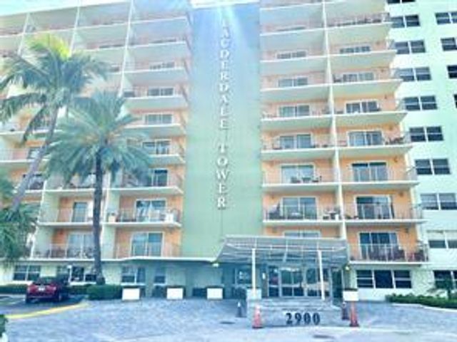2900 NE 30th Street K9, Fort Lauderdale, FL 33306