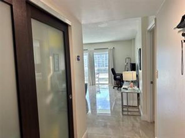 2900 NE 30th Street K9, Fort Lauderdale, FL 33306