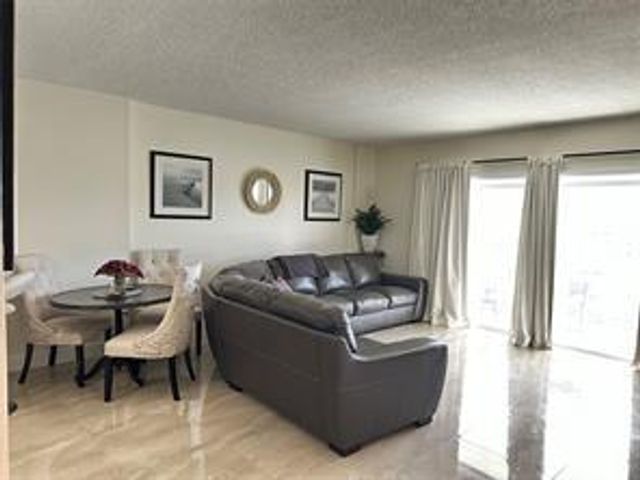 2900 NE 30th Street K9, Fort Lauderdale, FL 33306