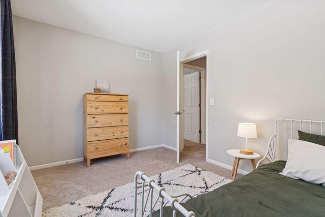 9145 Belvedere Drive, Eden Prairie, MN 55347