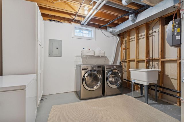 9145 Belvedere Drive, Eden Prairie, MN 55347