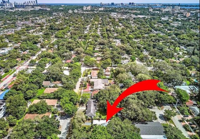 936 NE 132nd Street, North Miami, FL 33161