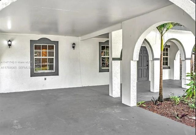 936 NE 132nd Street, North Miami, FL 33161