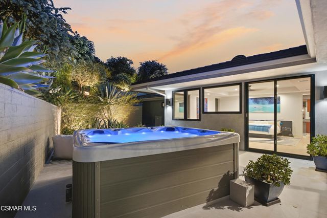 2800 Lynnview Street, Newbury Park, CA 91320