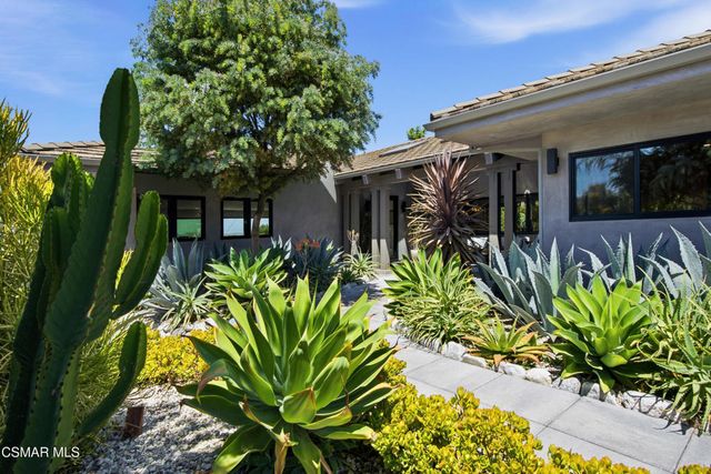 2800 Lynnview Street, Newbury Park, CA 91320