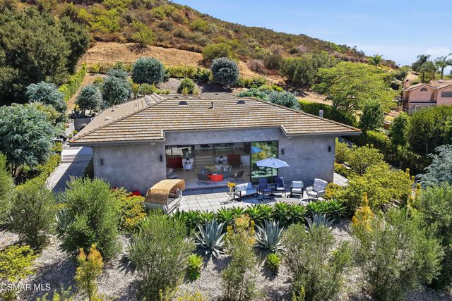 2800 Lynnview Street, Newbury Park, CA 91320