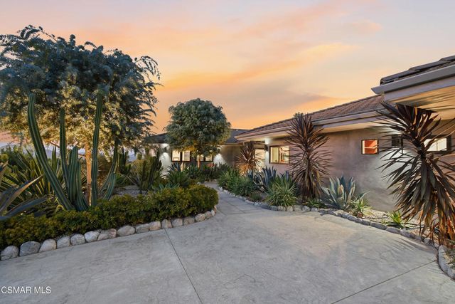 2800 Lynnview Street, Newbury Park, CA 91320
