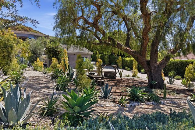 2800 Lynnview Street, Newbury Park, CA 91320