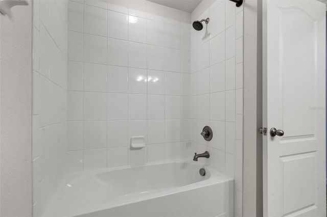5179 BAY ISLE CIRCLE, Clearwater, FL 33760