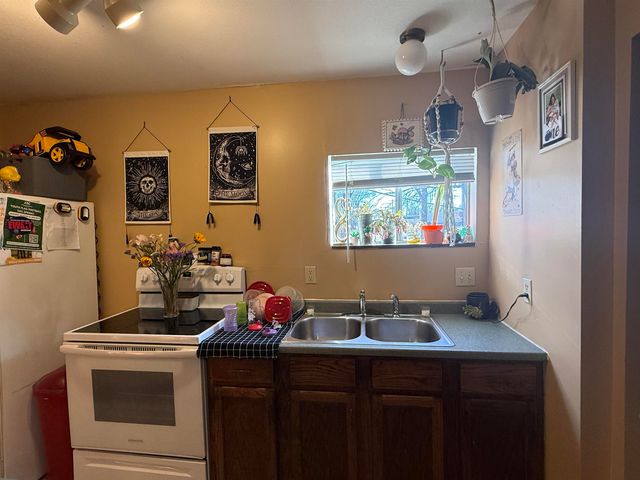 723 Cliff Drive, Augusta, KS 67010
