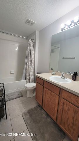 2200 MARSH HAWK Lane 309, Fleming Island, FL 32003