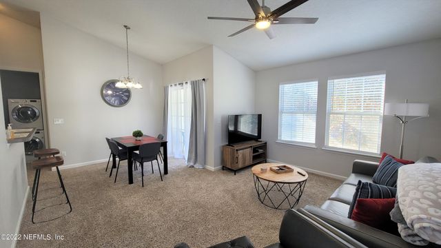 2200 MARSH HAWK Lane 309, Fleming Island, FL 32003