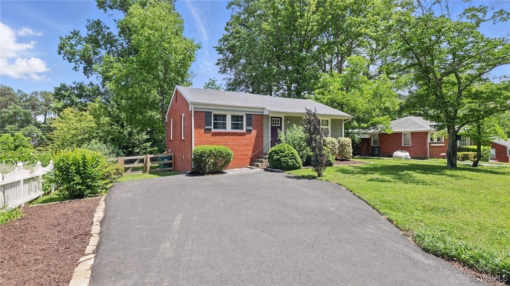 2207 Marroit Rd, Henrico, VA 23229