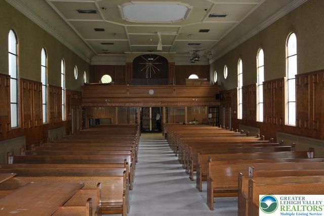 1003 2nd Street, North Catasauqua Bor, PA 18032