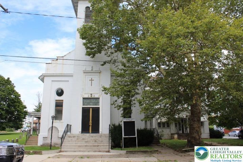 1003 2nd Street, North Catasauqua Bor, PA 18032