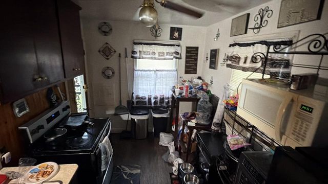 4572 N 37th STREET, Milwaukee, WI 53209